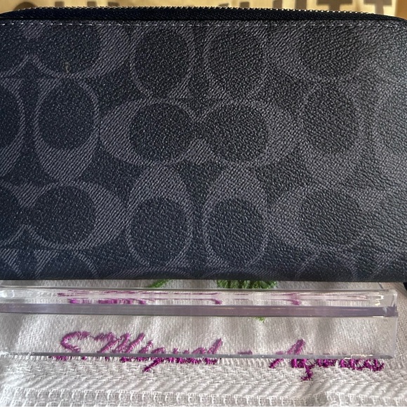 Coach Signature midnight navy silver denim Wallet NWT - Picture 8 of 9